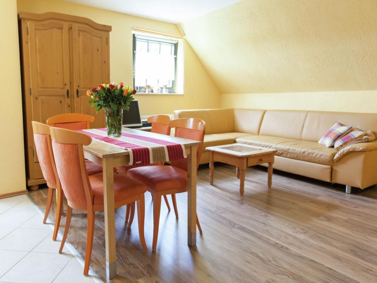 Beautiful Apartment In Merschbach With Garden Екстер'єр фото