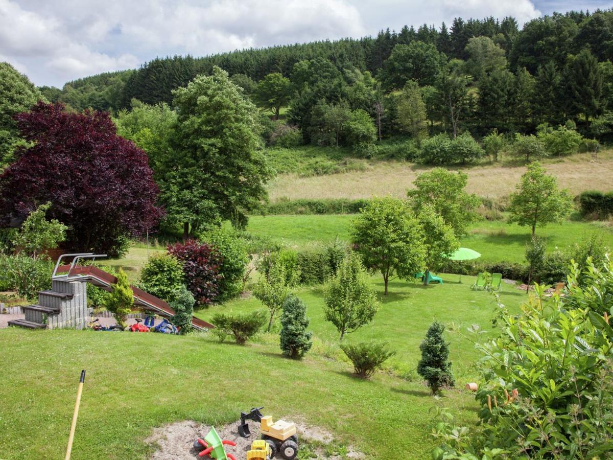 Beautiful Apartment In Merschbach With Garden Екстер'єр фото