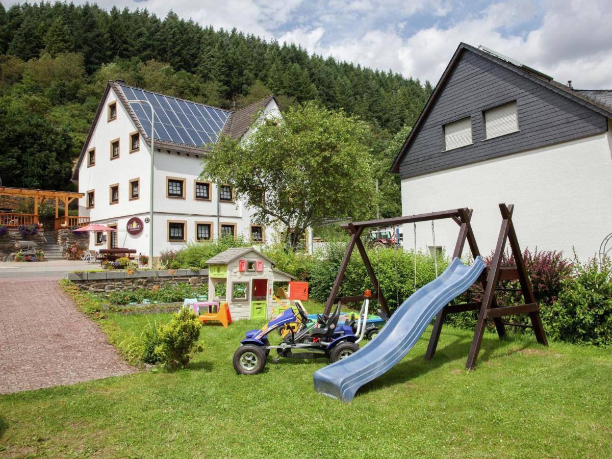 Beautiful Apartment In Merschbach With Garden Екстер'єр фото