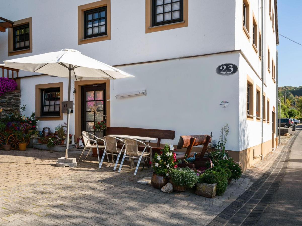 Beautiful Apartment In Merschbach With Garden Екстер'єр фото