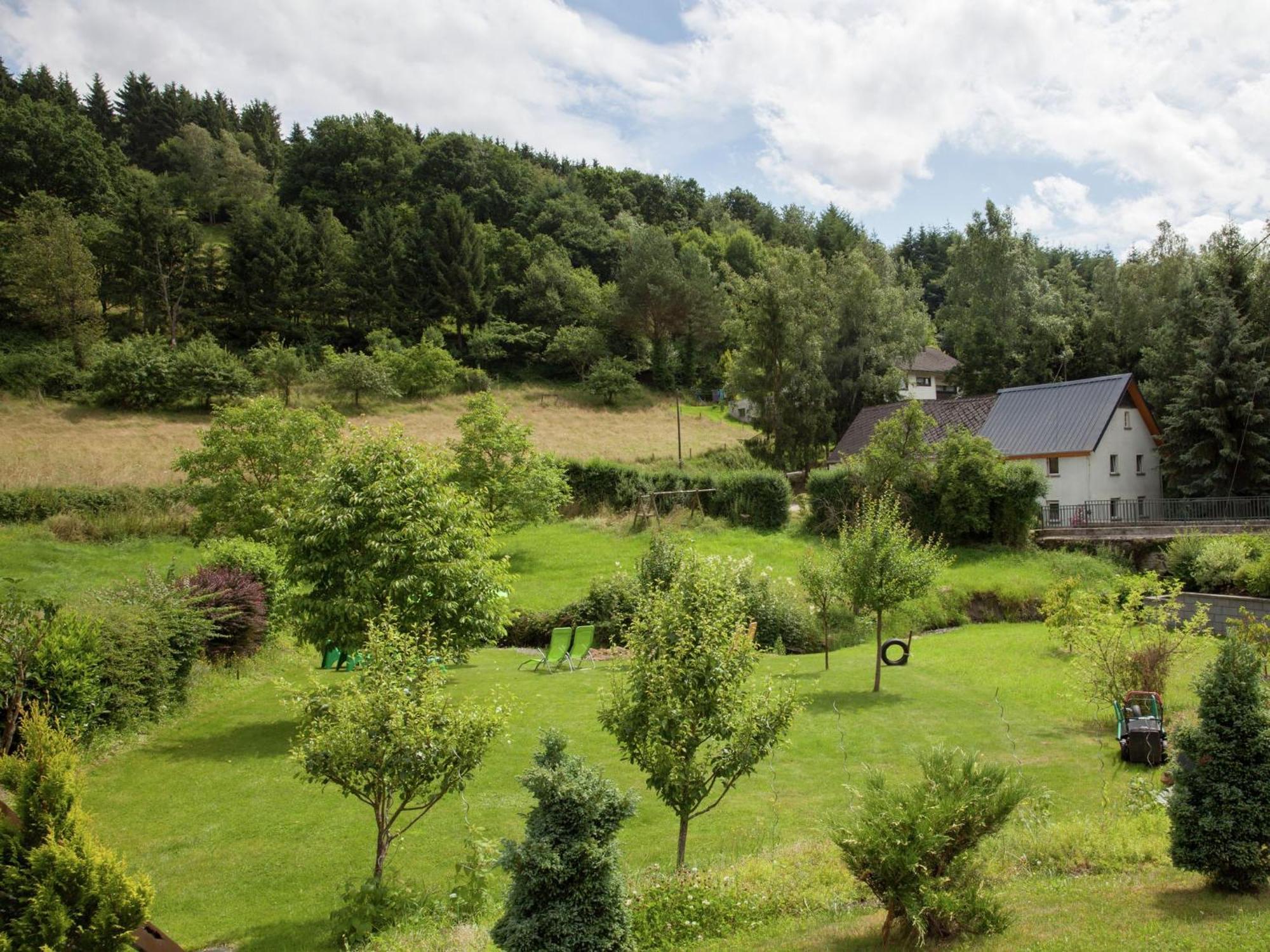 Beautiful Apartment In Merschbach With Garden Екстер'єр фото